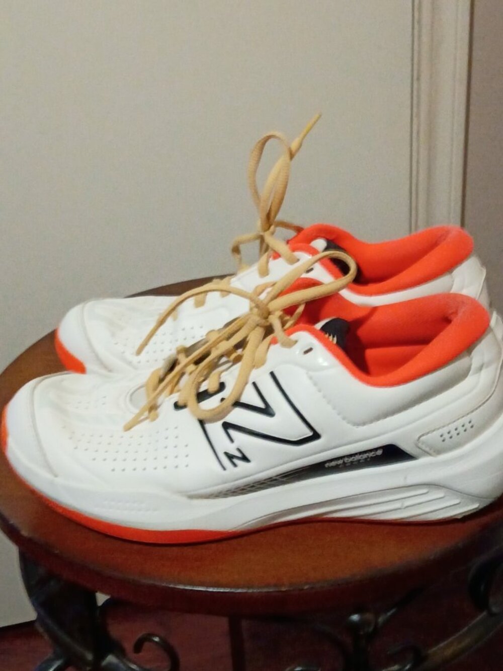 New Balance Women`s Tennis Shoes 696 V5 Women Size 9.5 Sea Salt Neon Dragonfly - Picture 8 of 14
